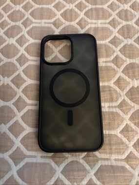 iPhone 14  PRO MAxcase Black MagSafe Silicone Case